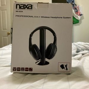 NAXA professional 5in 1 wireless headphone system